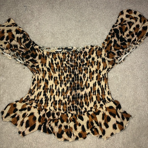 SUPER CUTE SHIRT - Picture 2 of 4